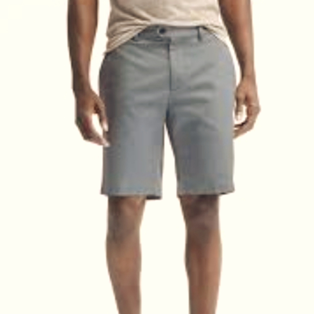 Banana Republic Mens Linen Blend Shorts. Size 33 Color Light Blue.  Lightweight